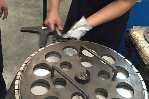 Bending Test on welding strength